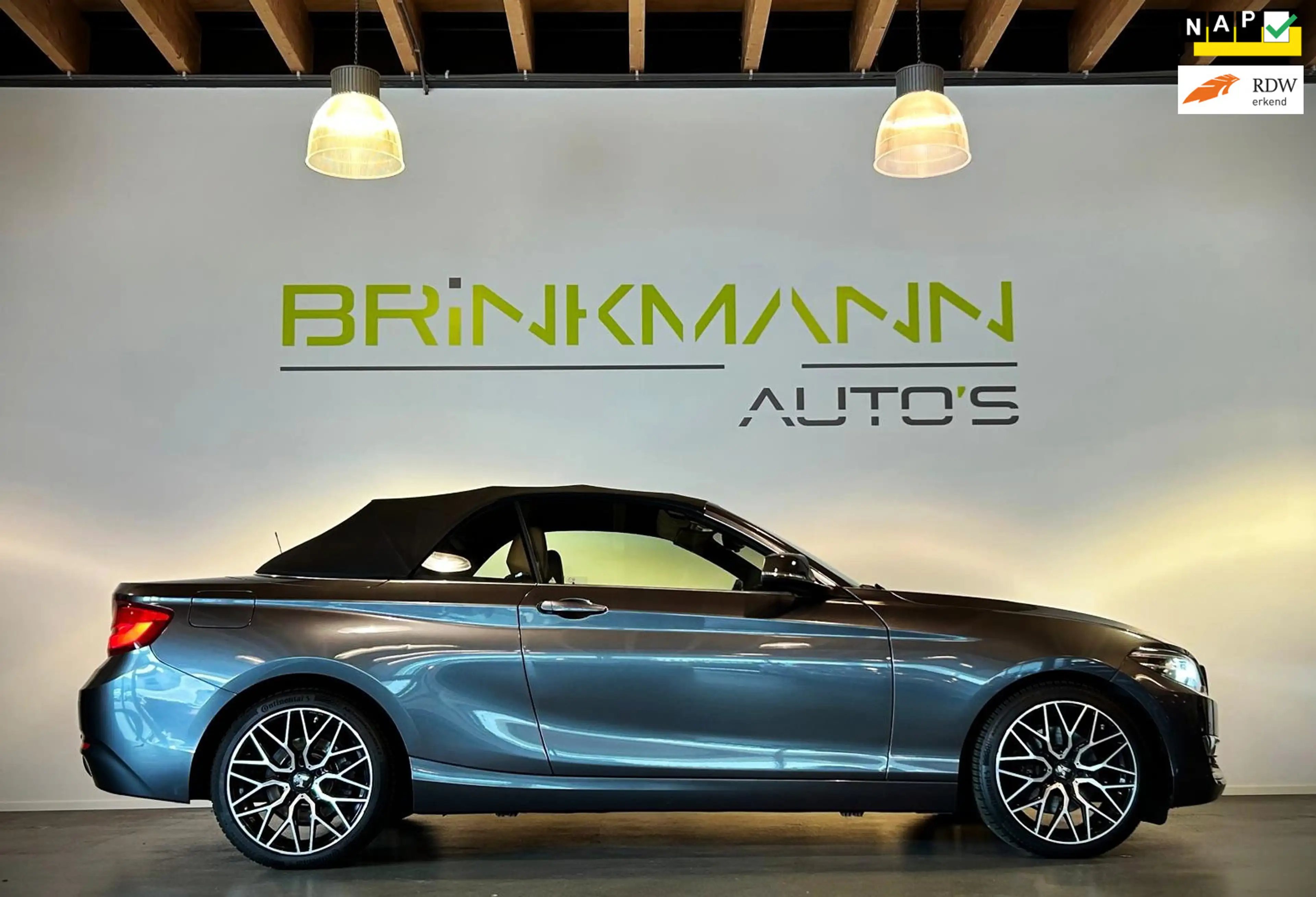 BMW 220 2-serie Cabrio 220i High Executive - NL Auto - Led
