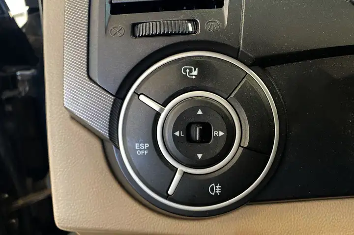 SsangYong Kyron 200 Xdi Premium 2008, foto 22