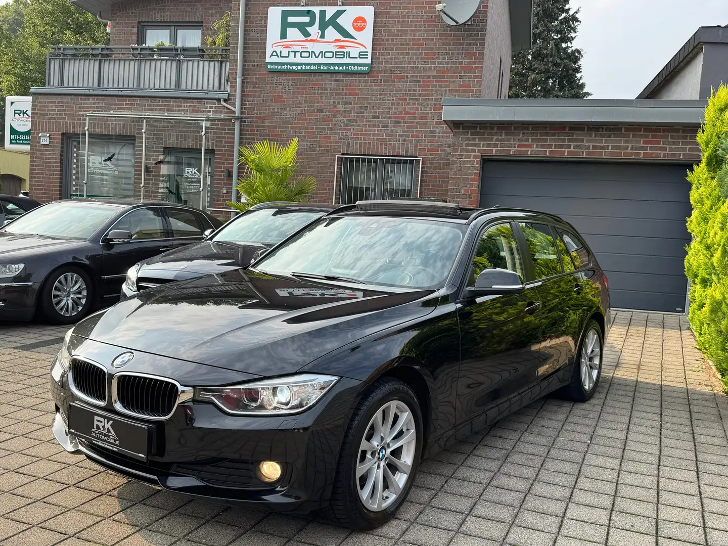 BMW 320 320 d xDrive AHK/Navi/Panoramadach - 1