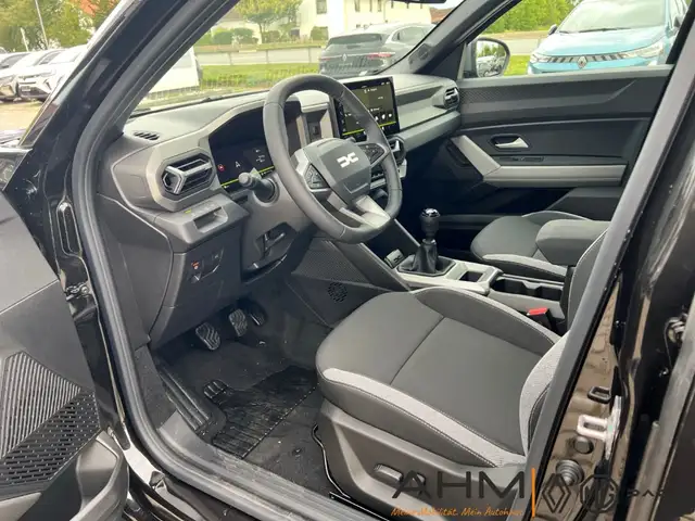 Dacia Bigster view 10