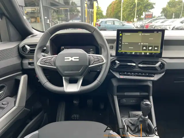 Dacia Bigster view 15