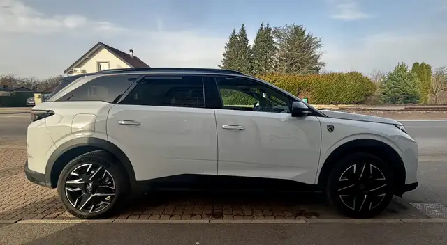 Peugeot 5008 III 1.2 Hybrid e-DSC6 145 ch GT