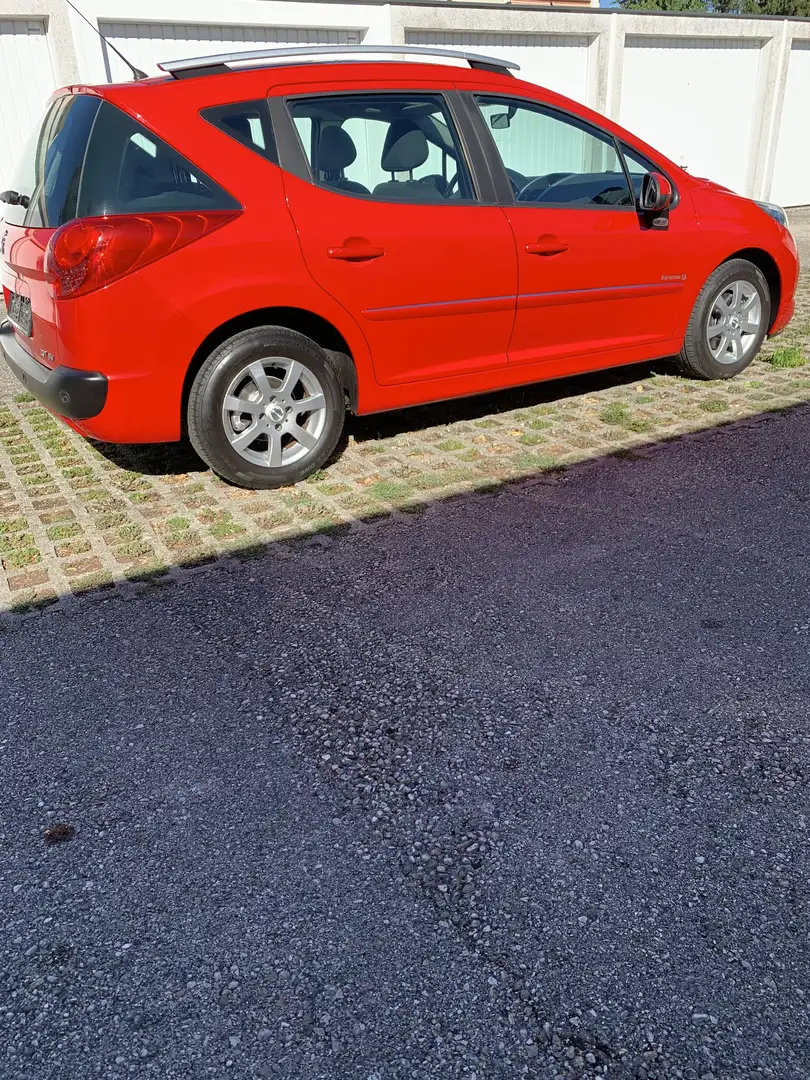 Peugeot 207 207 SW Ö3-Edition 1,6 HDi 95 FAP Ö3-Edition Rot - 2