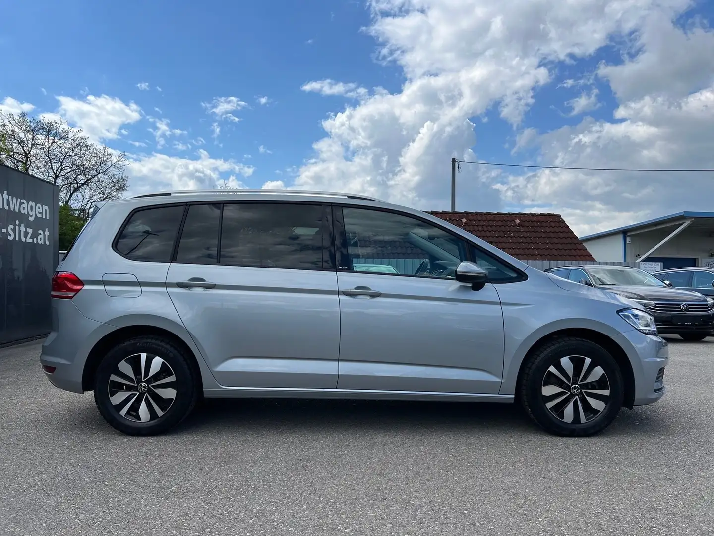 Volkswagen Touran 1,5 TSI MOVE DSG 7 Sitze | NP € 55.300 Silber - 2