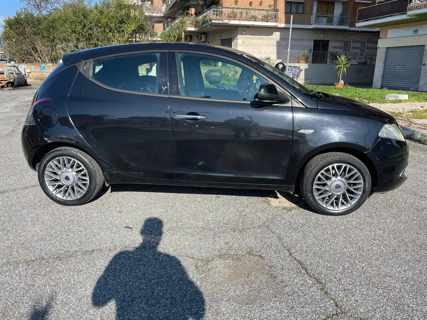 Lancia Ypsilon Ypsilon III 2011 0.9 t.air Gold s Nero - 1