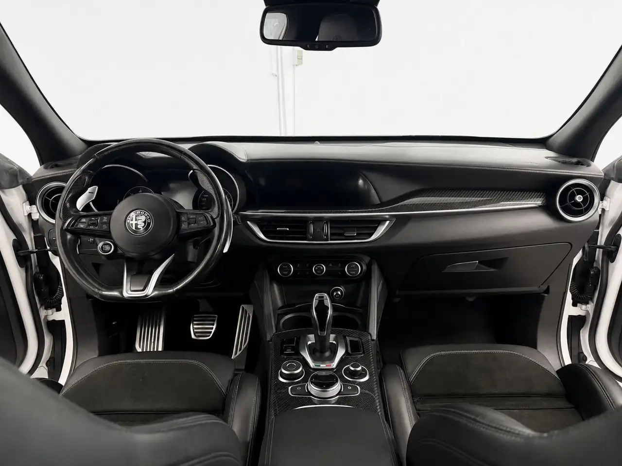 Alfa Romeo Stelvio 2021 — фото 7