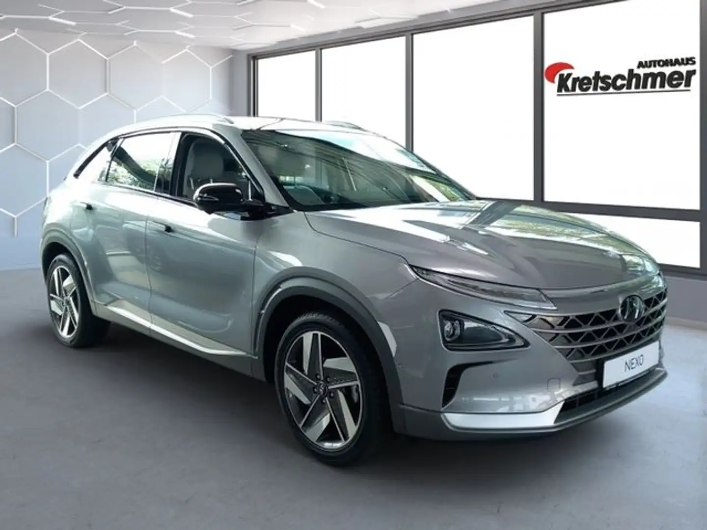 Hyundai NEXO Prime Wasserstoff Fuel Cell EV Navi Krell ACC Stříbrná - 2