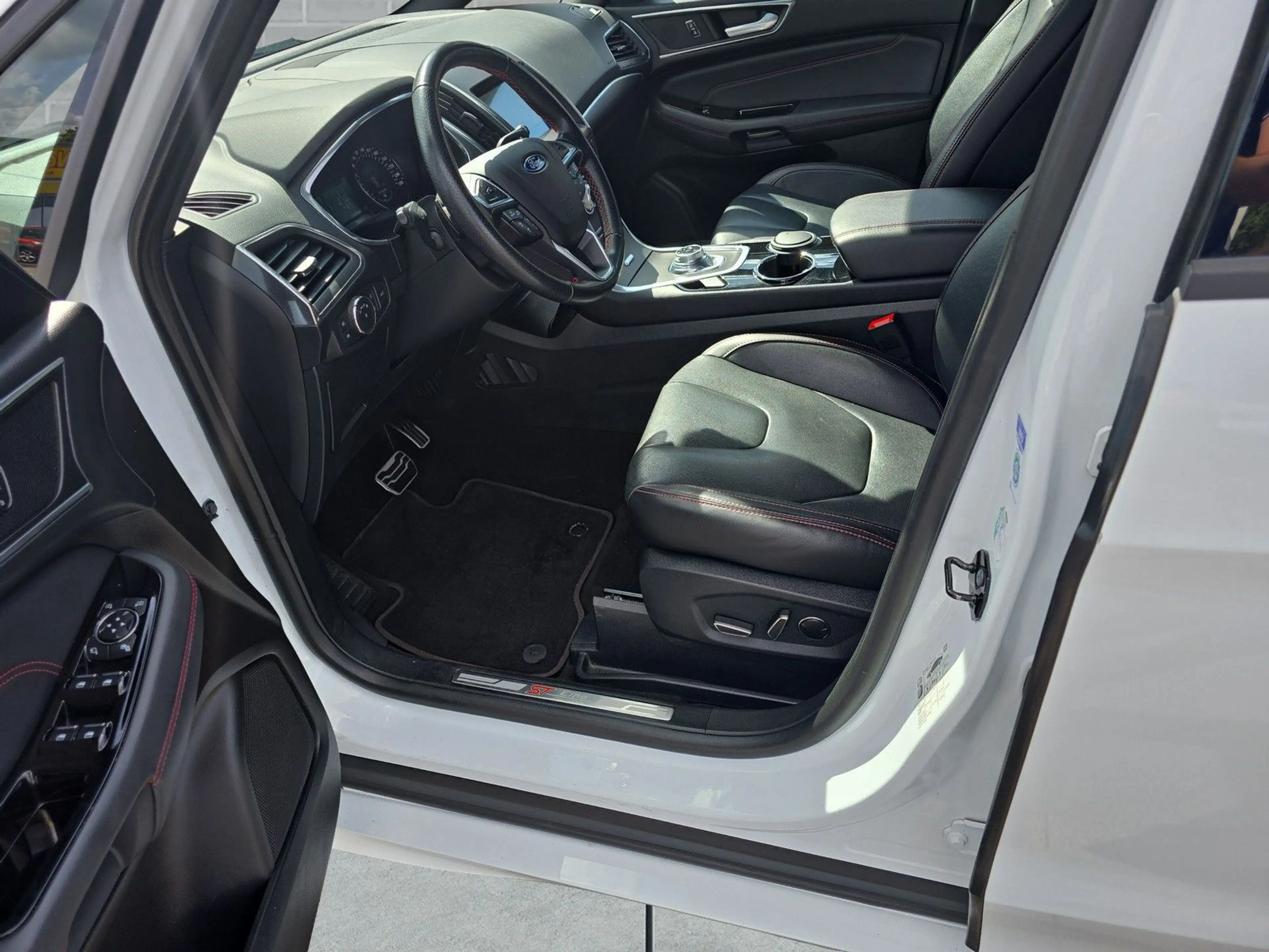 Ford S-Max S-MAX 2.0 ST-Line Aut. Leder+ACC+LED+Kamera — photo 11