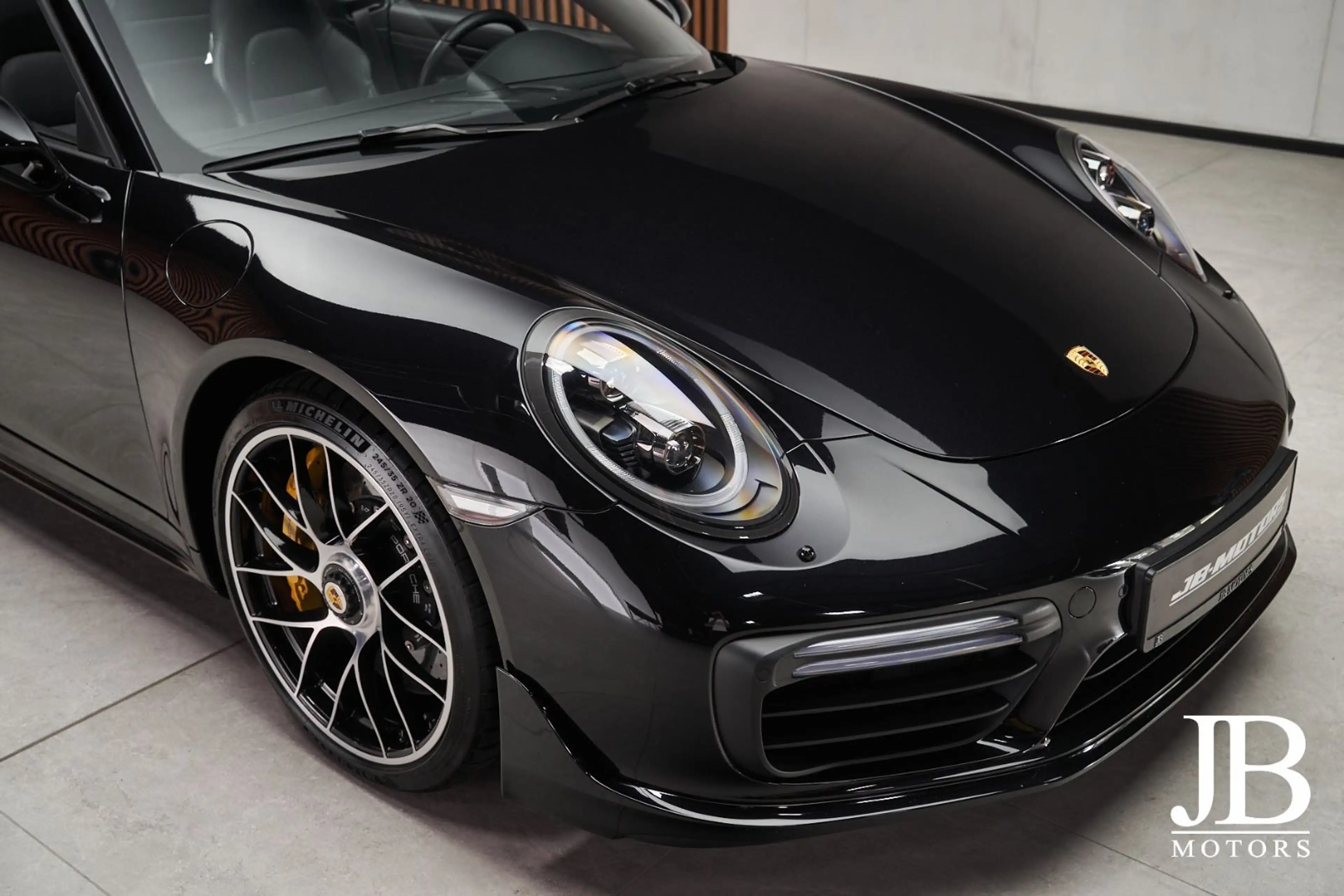 Porsche 991 .2 Turbo S Cabriolet Aero Paket Apple CarPlay — photo 6