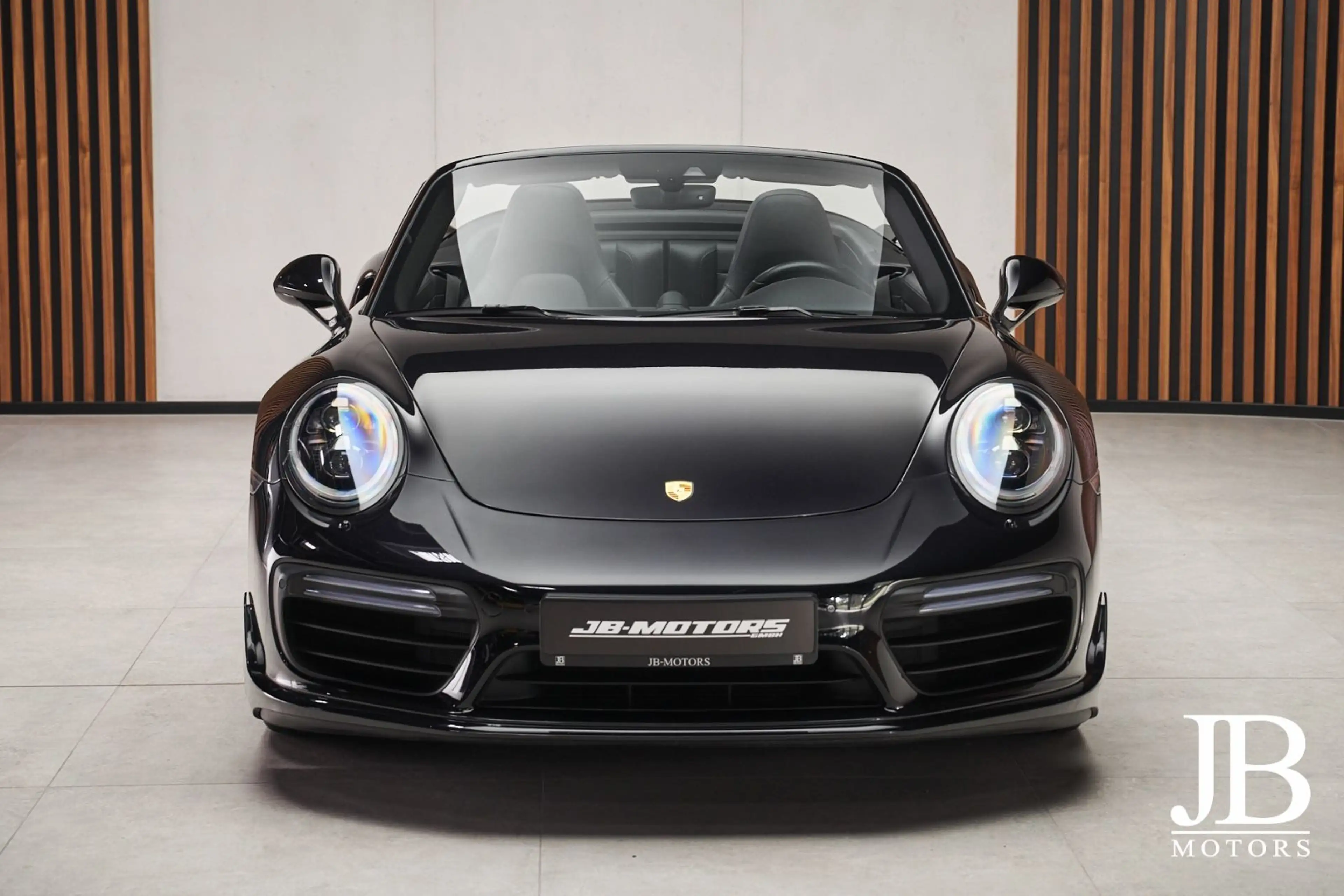 Porsche 991 .2 Turbo S Cabriolet Aero Paket Apple CarPlay — photo 4