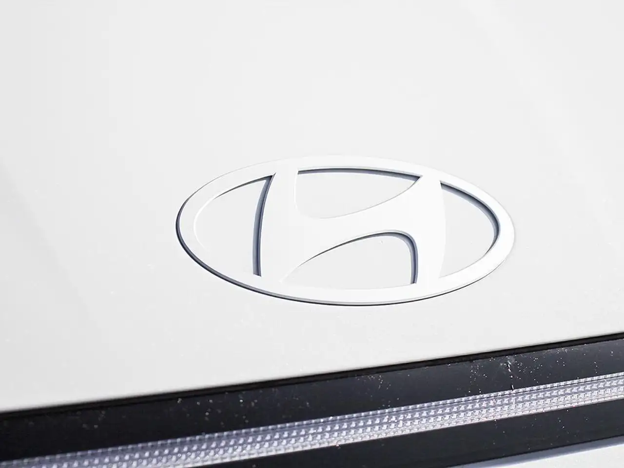 Hyundai SONATA photo Hyundai SONATA