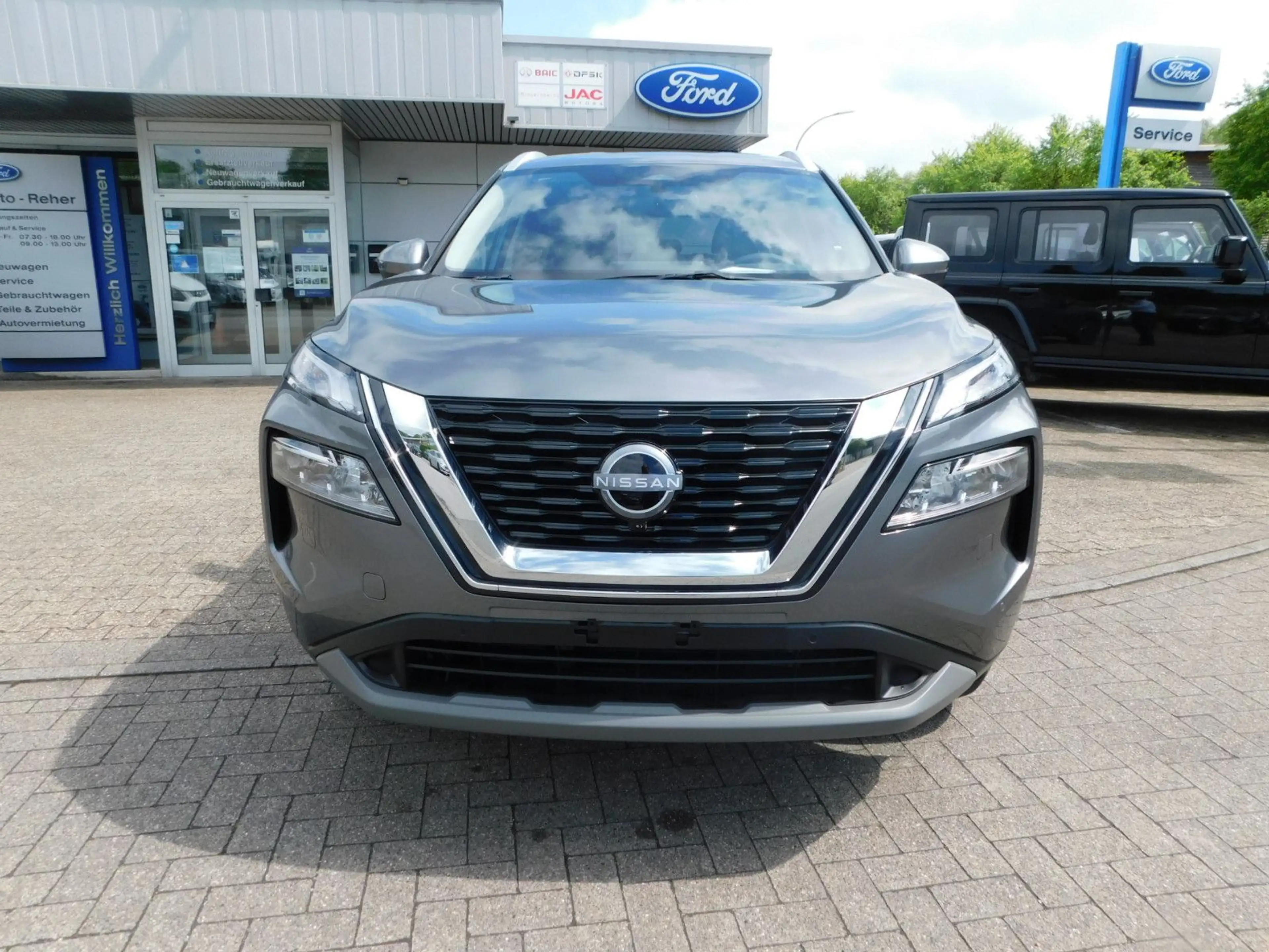 Nissan X-Trail N-Connecta Autom. 360° Kamera/Navi — photo 10