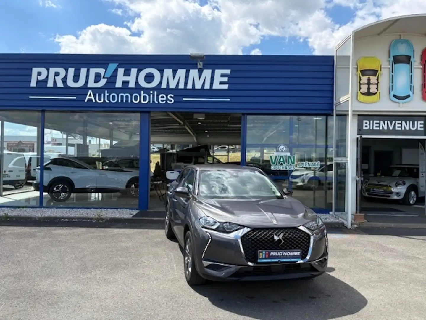 DS Automobiles DS 3 1.2 PURETECH 130CH BUSINESS AUTOMATIQUE Gris - 1