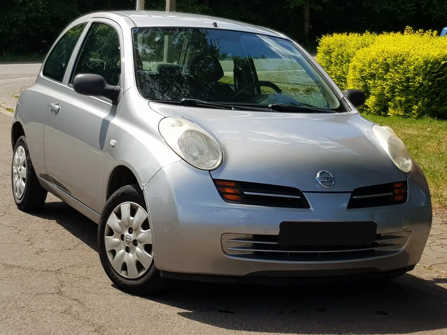 Nissan Micra 1.2i 16v Argent - 1