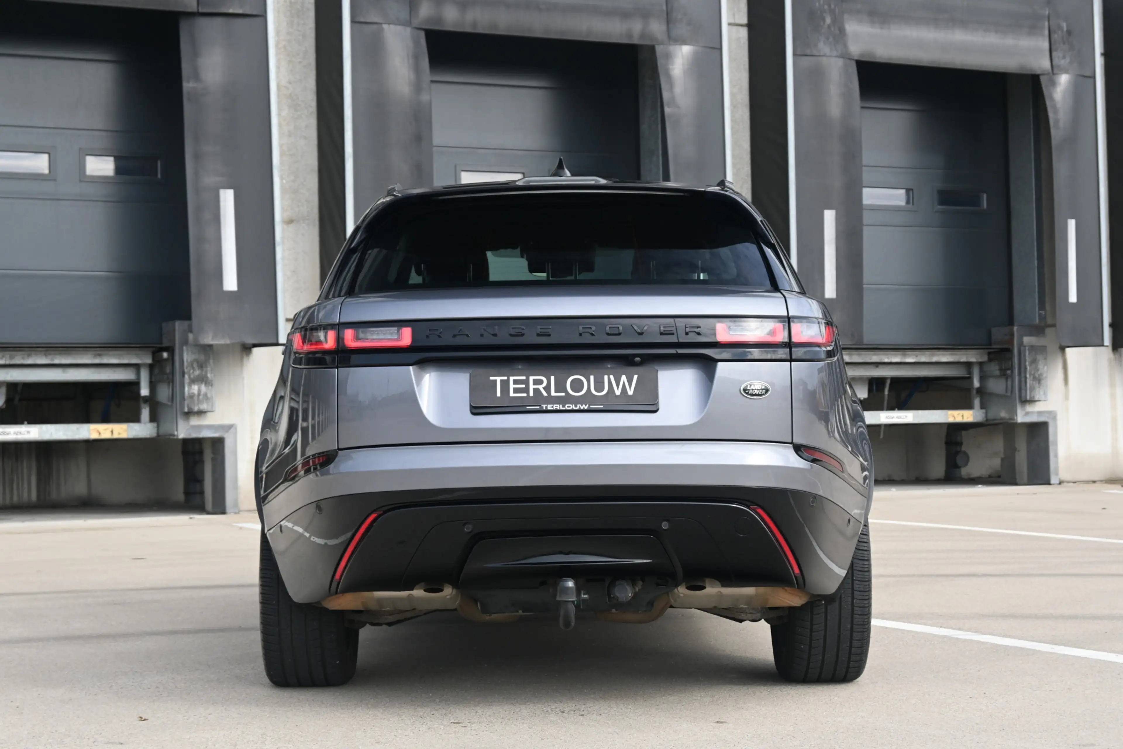 Land Rover Range Rover Velar 2.0 P400e R-Dynamic S | BTW, NL-auto, dealer ond. — photo 8