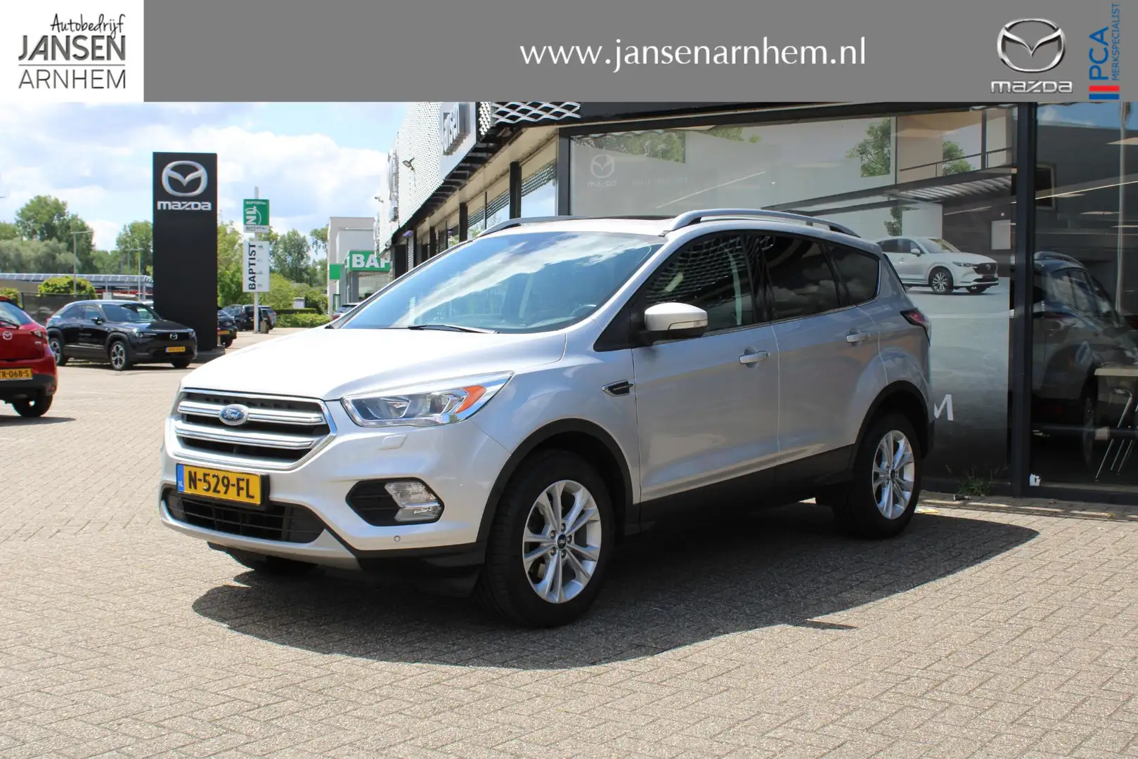 Ford Kuga 1.5 Titanium Styling Pack , Trekhaak, Schuif/Kante Grijs - 1