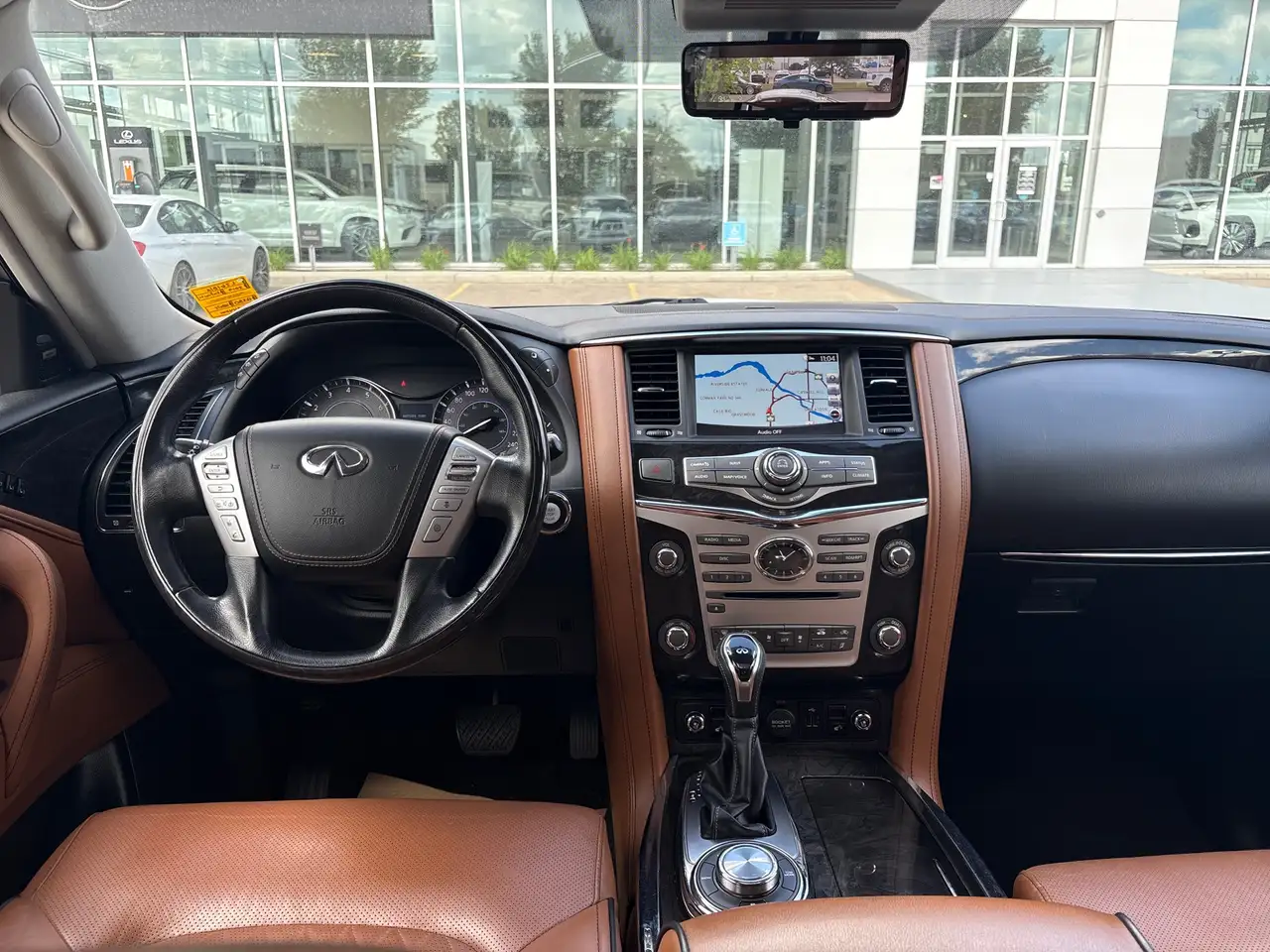 Infiniti QX80 fotografie Infiniti QX80