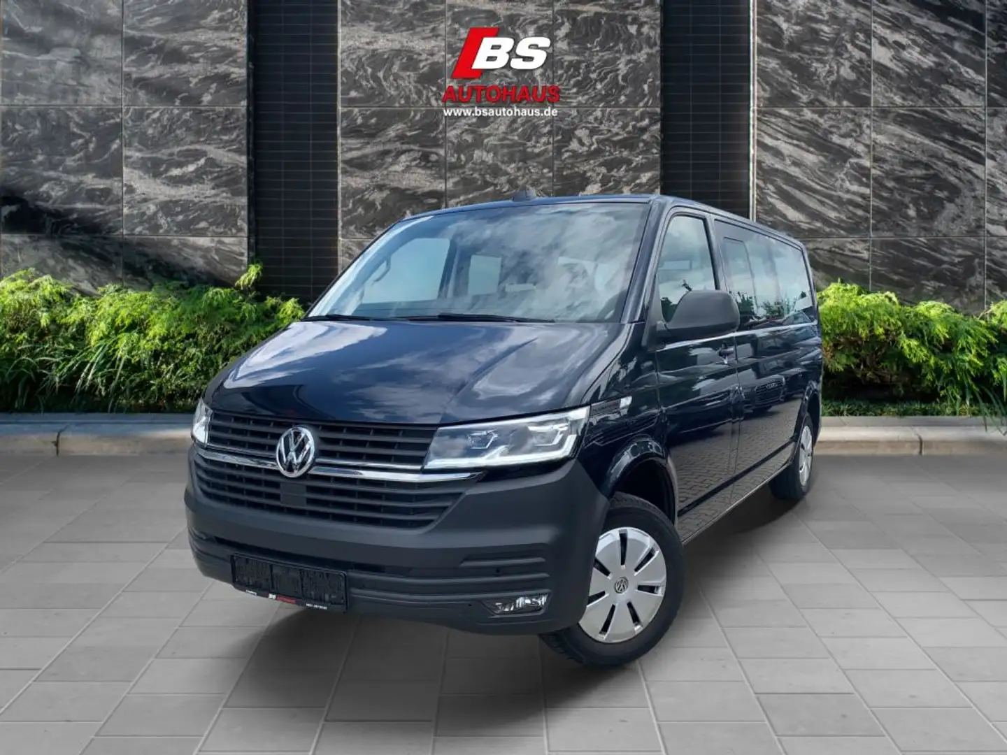 Volkswagen T6.1 Transporter DSG LED SHZ LEDER NAVI - 2