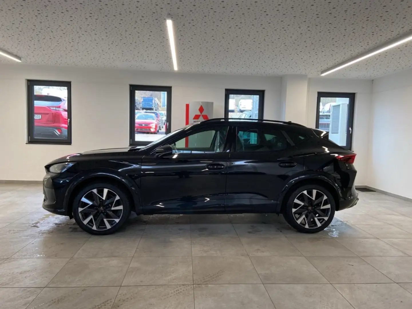 CUPRA Formentor VZ 2.0 TSI 4x4 Sennheiser Pano 360 AHK Schwarz - 2