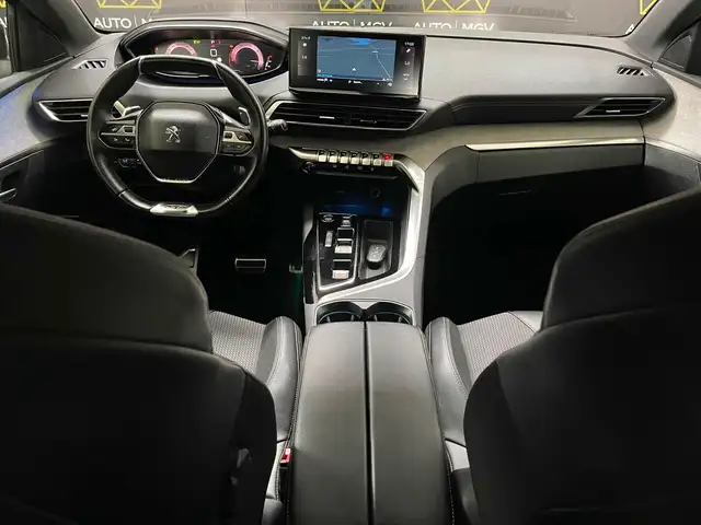 Peugeot 5008 view 9