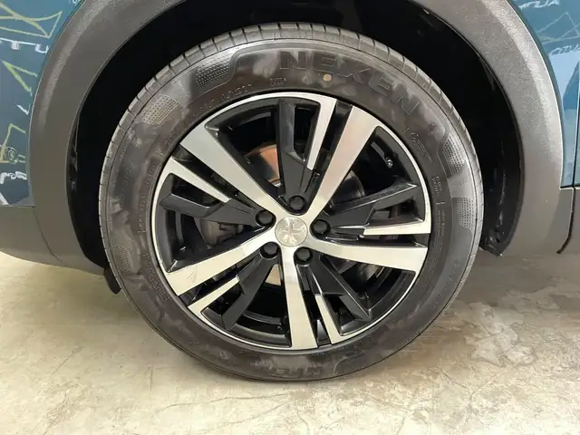 Peugeot 5008 view 15