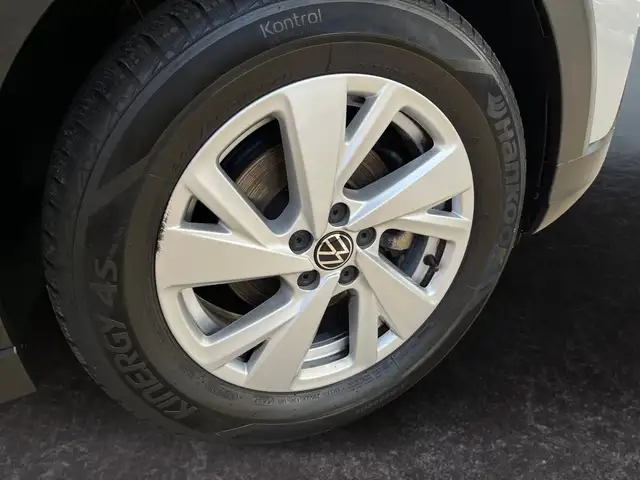 Volkswagen Taigo view 15