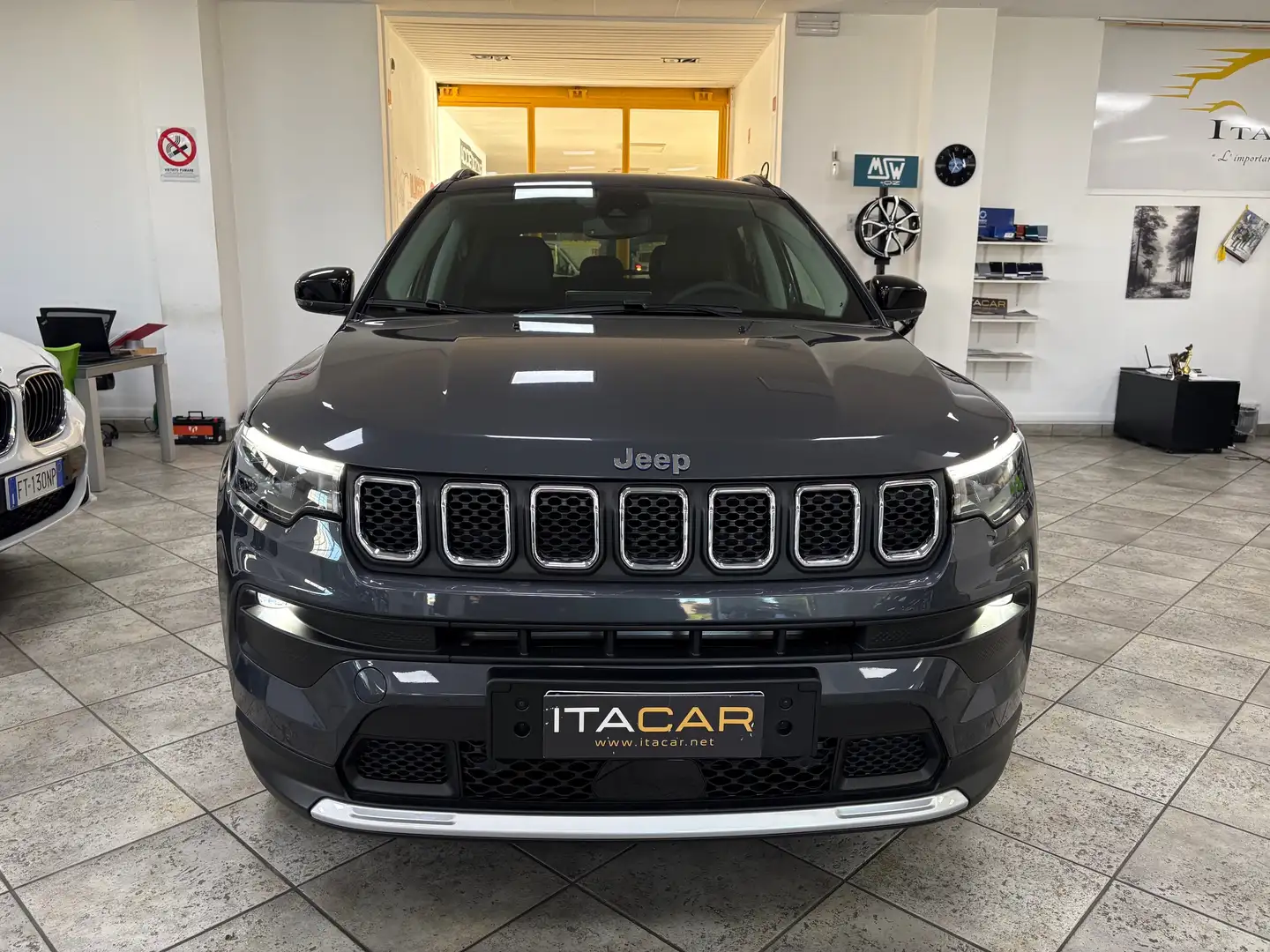 Jeep Compass Compass II 2021 1.3 turbo t4 phev Limited 4xe auto Gris - 2