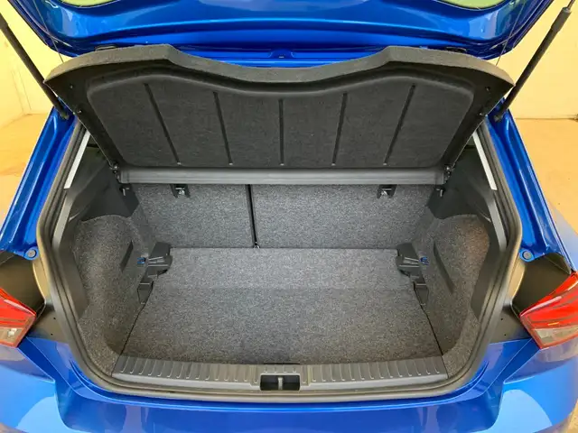 Seat Ibiza view 3