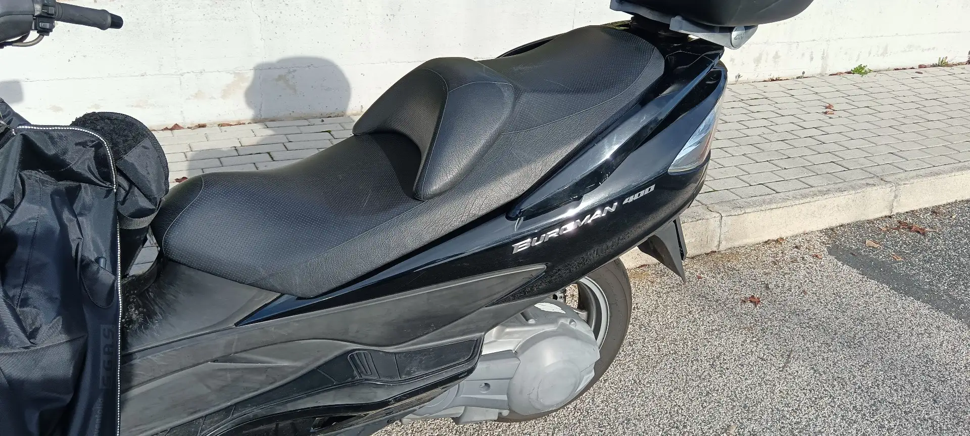 Suzuki Burgman 400 Nero - 2