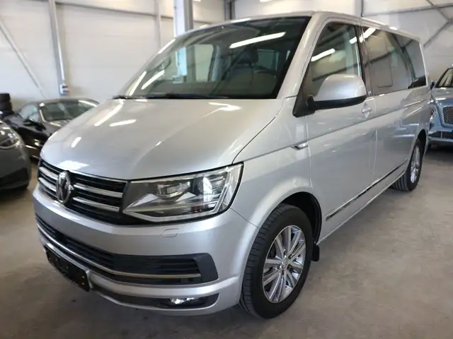 Volkswagen T6 Multivan Generation Six TDI ACC AHK DCC LED
