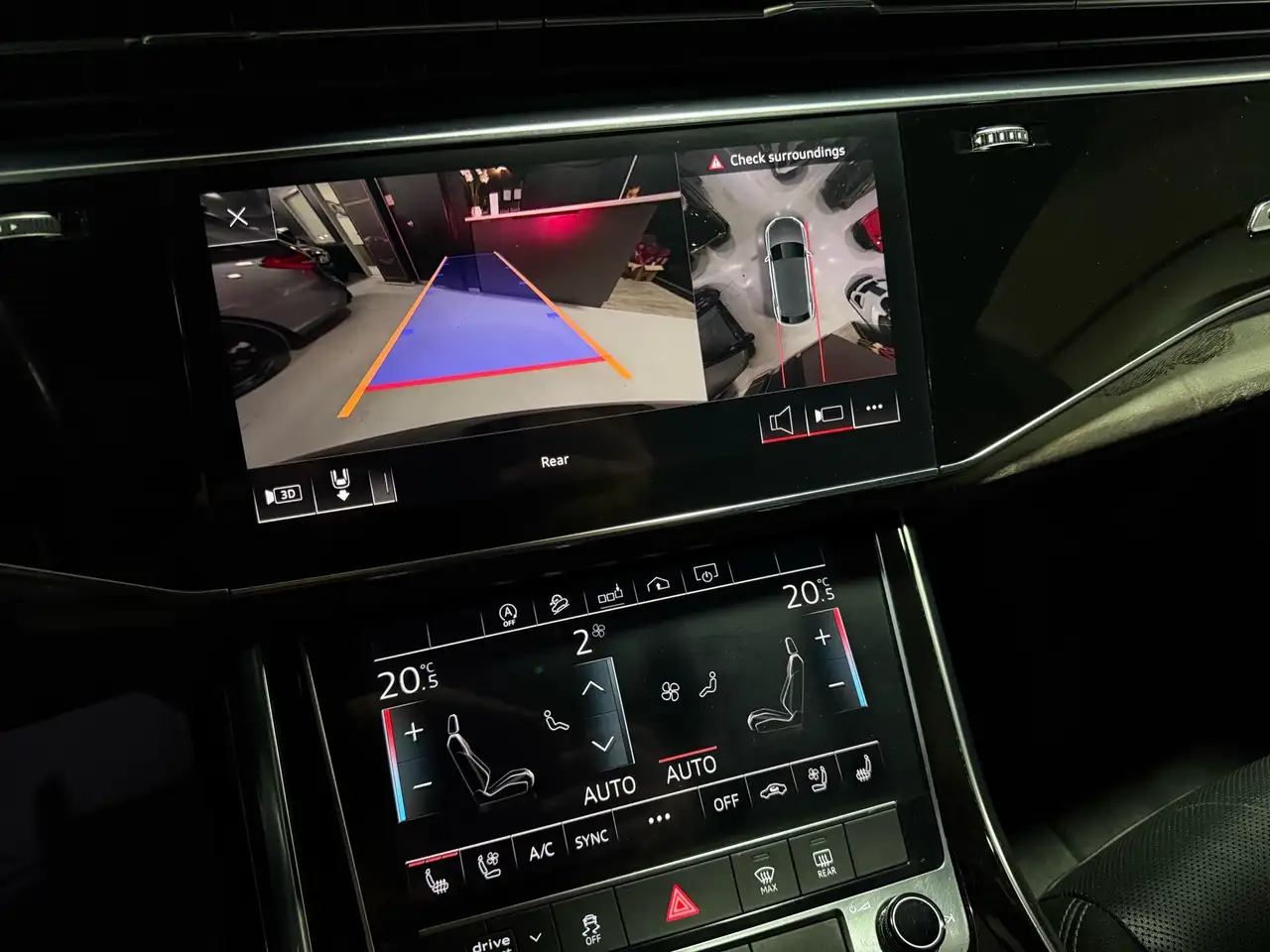 Audi Q8 снимка Audi Q8
