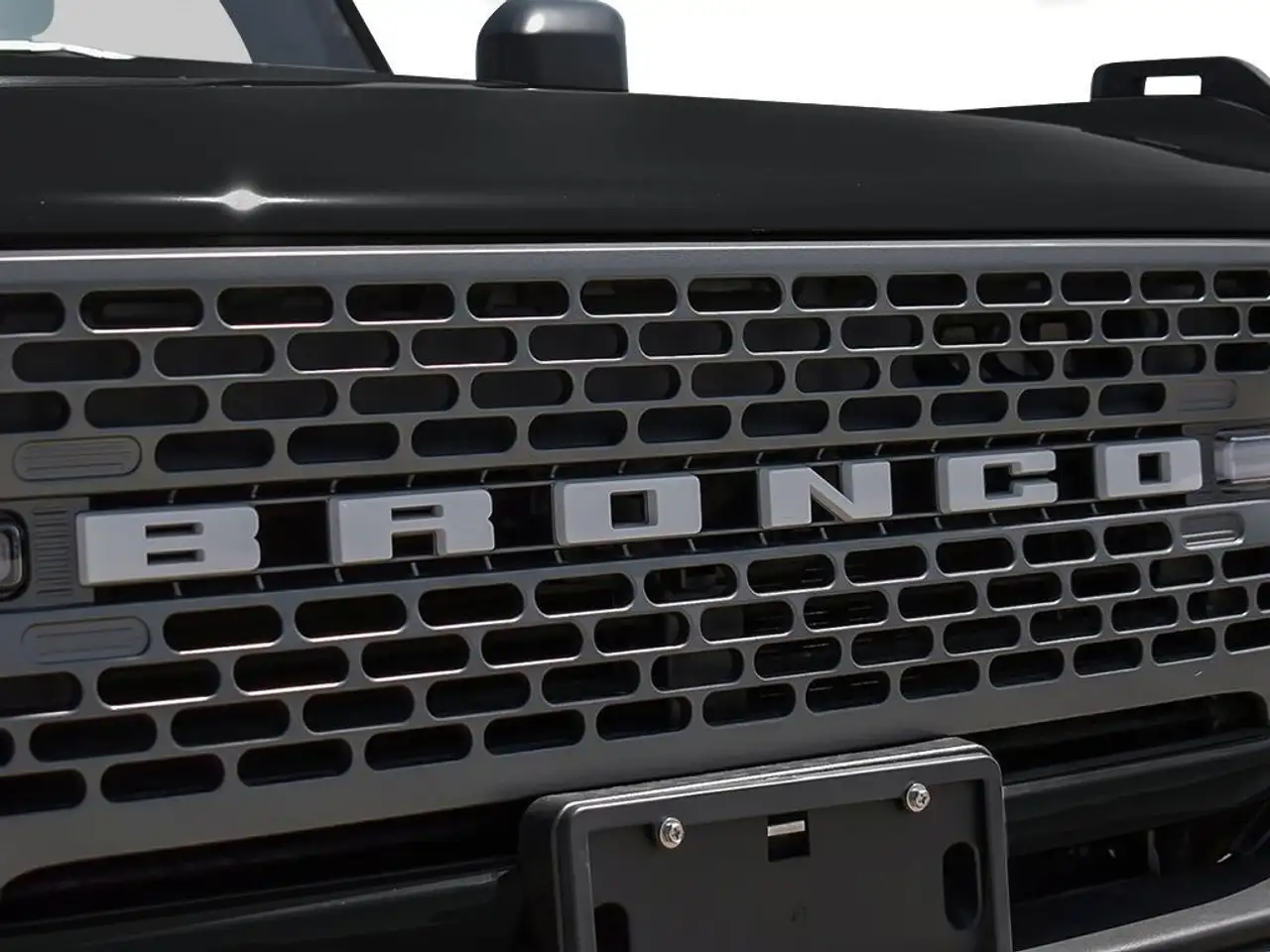 Ford Bronco снимка Ford Bronco