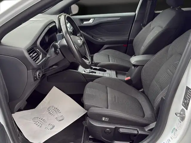 Ford Focus view 15
