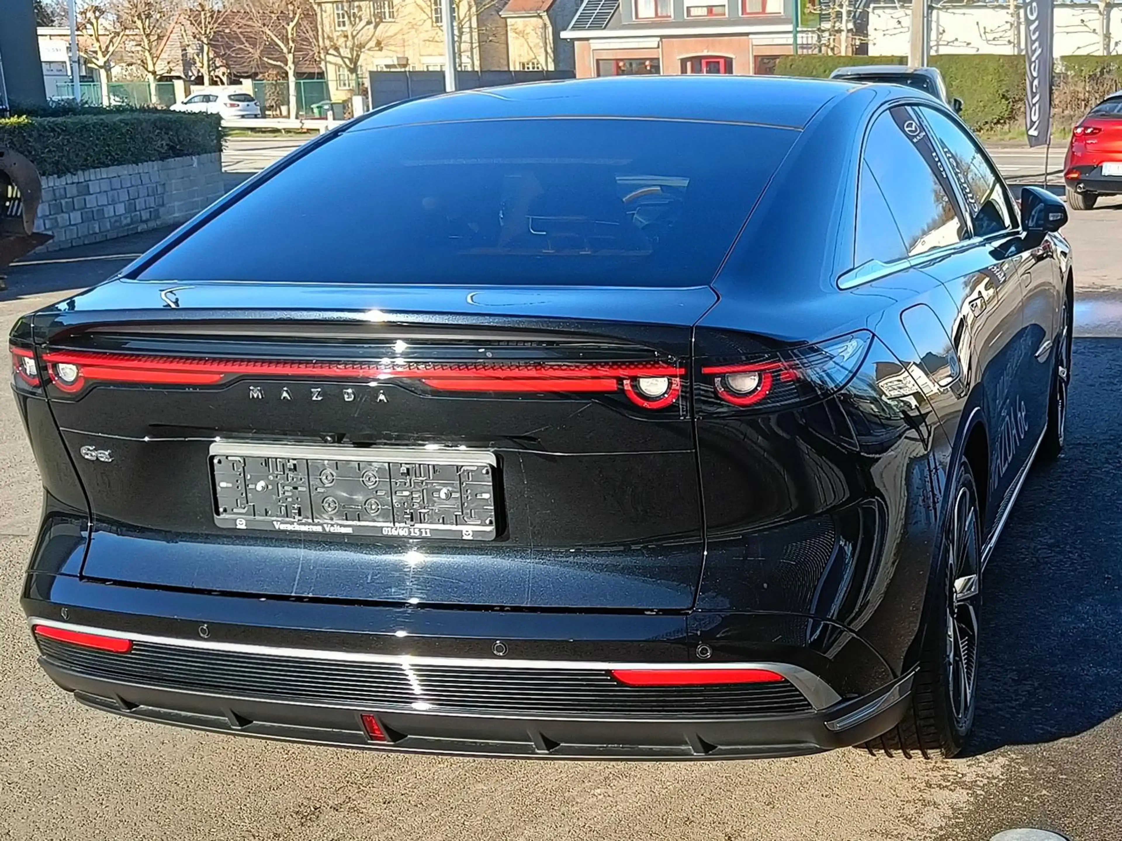 Mazda 6e 6e 68.8 kWh Takumi Plus — photo 3