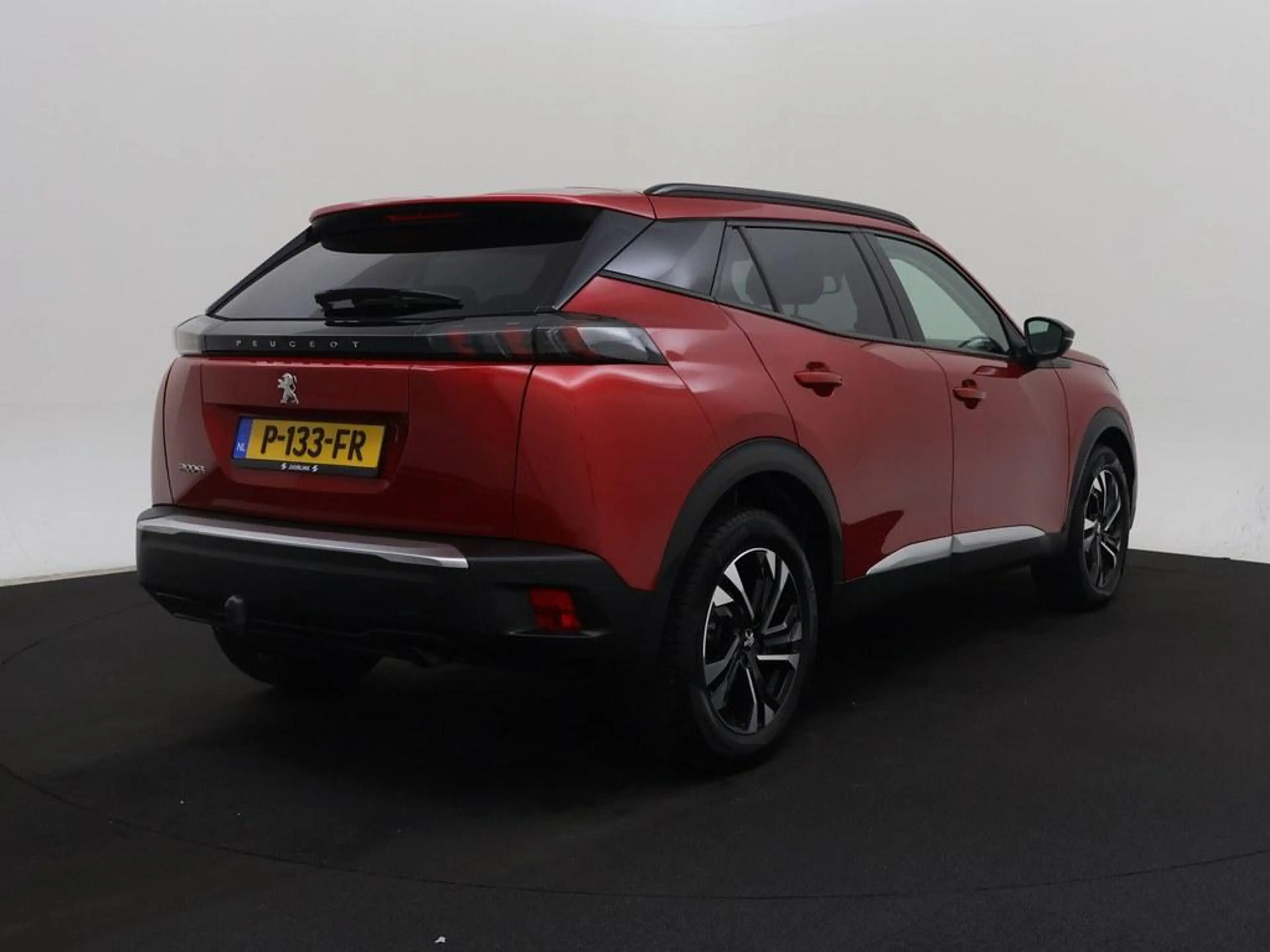 Peugeot 2008 1.2T 100pk Allure Trekhaak/H.Leder/Nav/Ecc/Cruise — photo 2