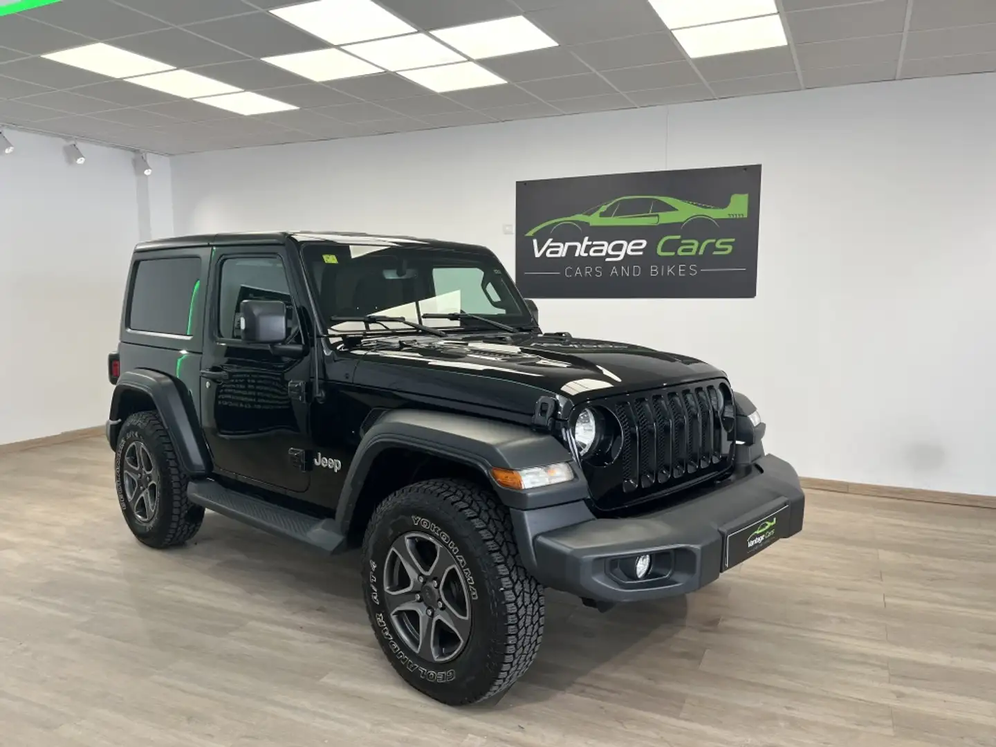 Jeep Wrangler 2.2CRD Sport 8ATX Negro - 1