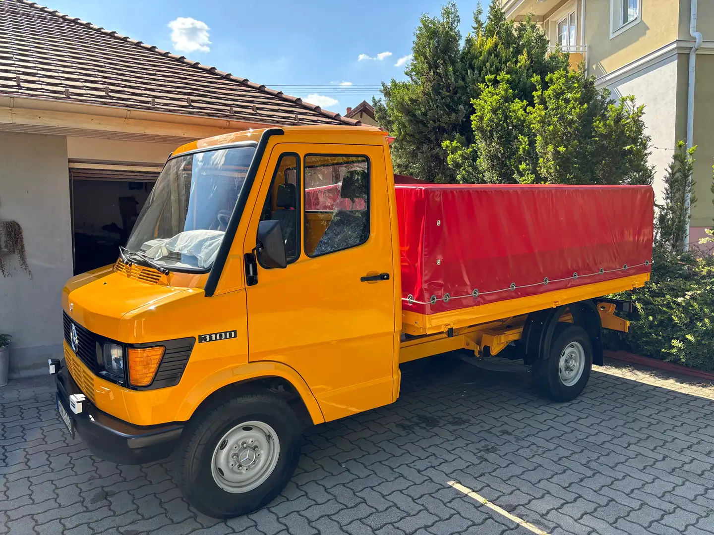 Mercedes-Benz T1 Planenwagen zu verkaufen Portocaliu - 1