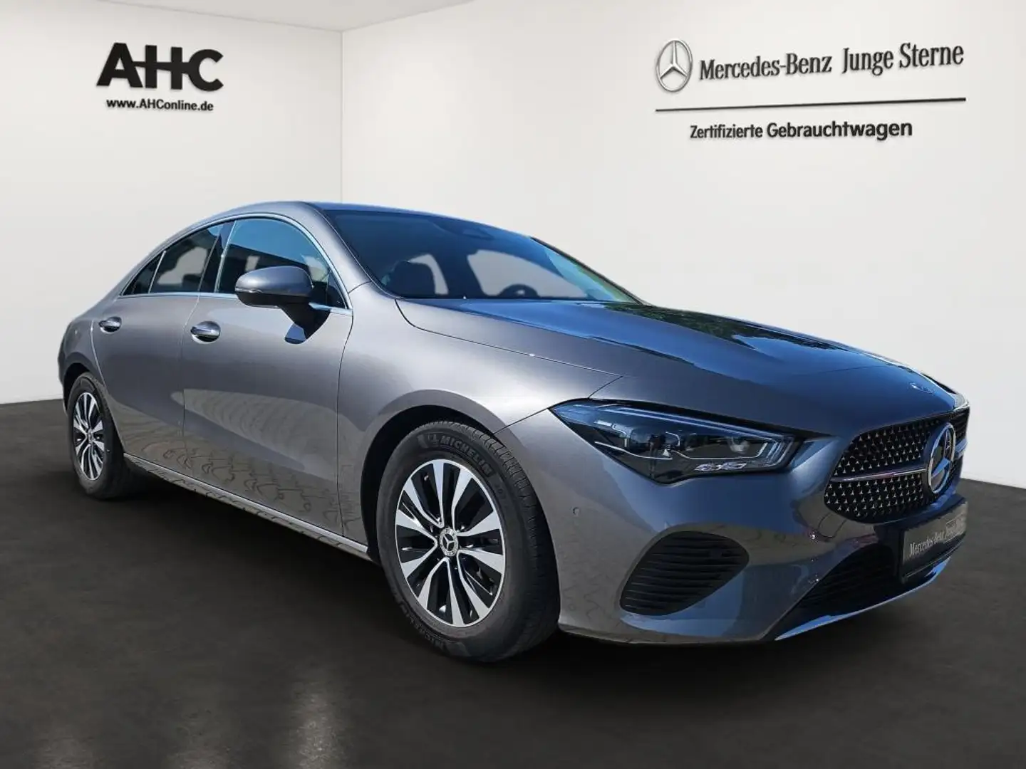 Mercedes-Benz CLA 180 Coupé Progressive ACC Totw. Memo KeyLess Grau - 2