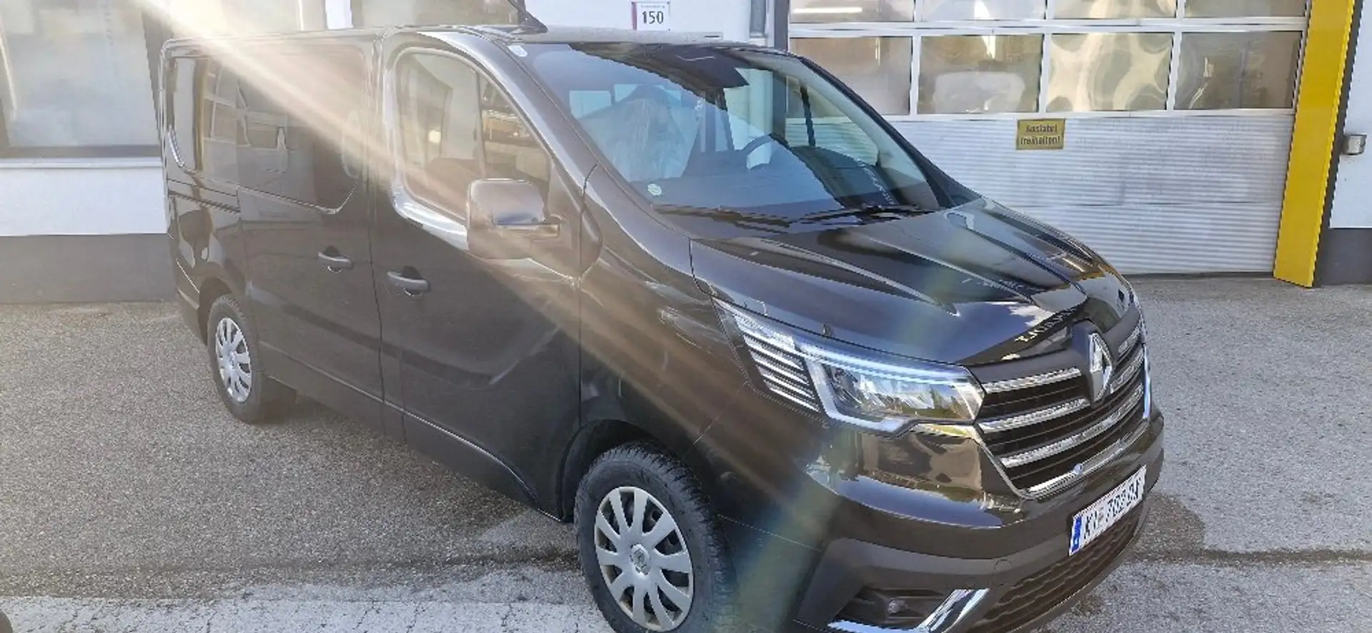 Renault Trafic L1H1 Doka 2,8t Komfort Energy dCi 170 EDC Schwarz - 2