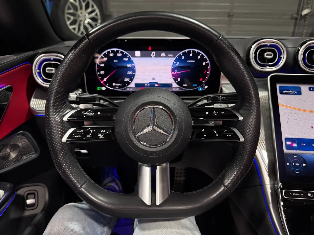 Mercedes-Benz CLE снимка Mercedes-Benz CLE