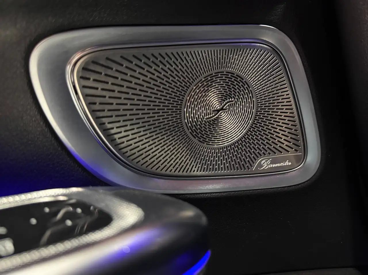 Mercedes-Benz CLE снимка Mercedes-Benz CLE