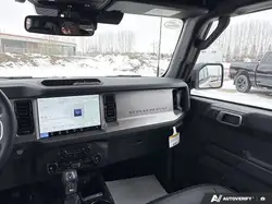 Ford Bronco photo Ford Bronco