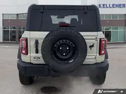 Ford Bronco photo Ford Bronco