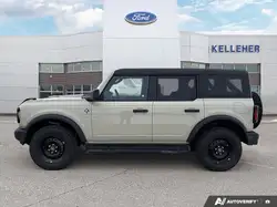 Ford Bronco photo Ford Bronco