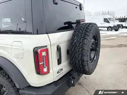 Ford Bronco photo Ford Bronco