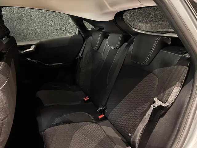 Ford Puma view 8