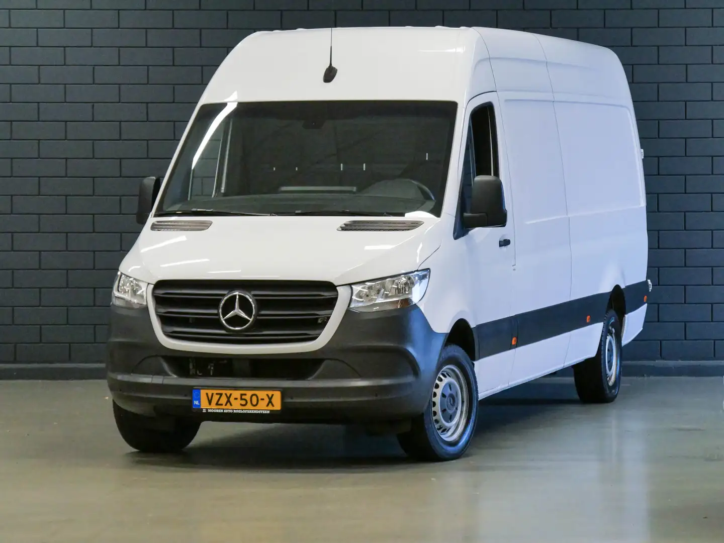 Mercedes-Benz Sprinter 317 1.9 CDI 170PK Euro 6 L3H2 RWD | CAMERA | CARPL Wit - 2