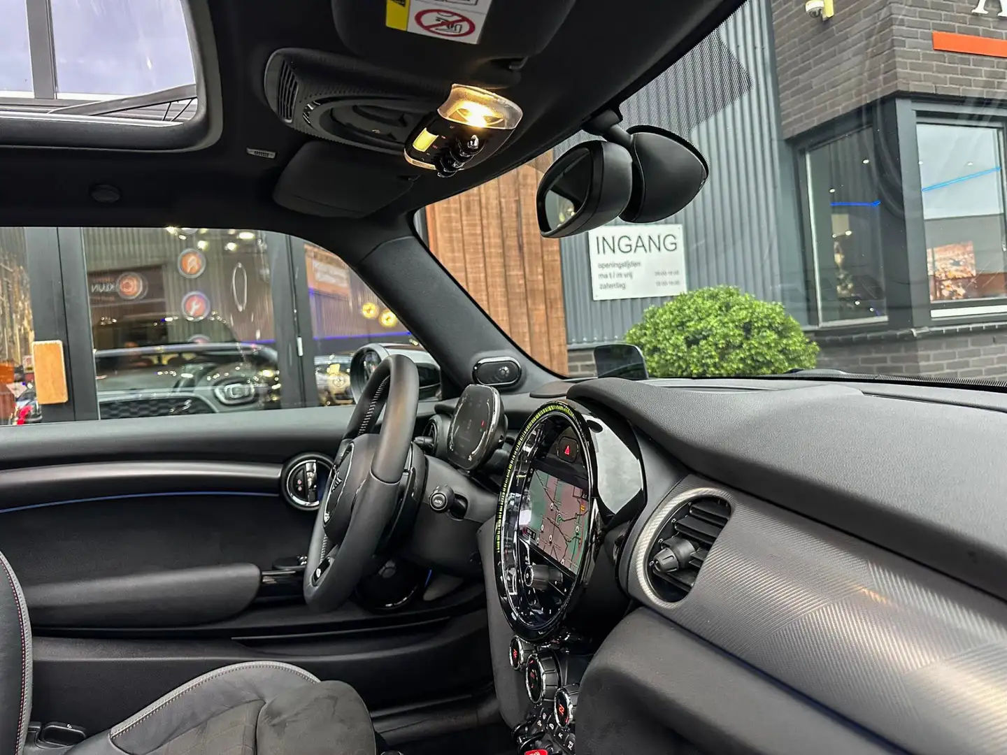 MINI Cooper S Mini 2.0 John Cooper Works F1 aut/Pano/Camera/HK/L Zwart - 2