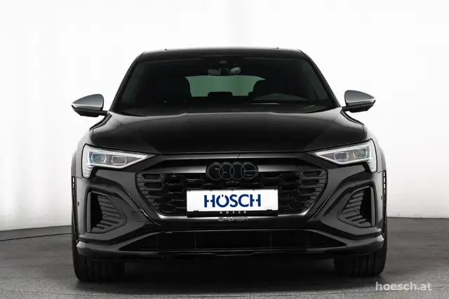 Audi Q8 e-tron SQ8 e-tron quattro 21" BLACK PANO B&O MATRIX WIE Ansicht 2