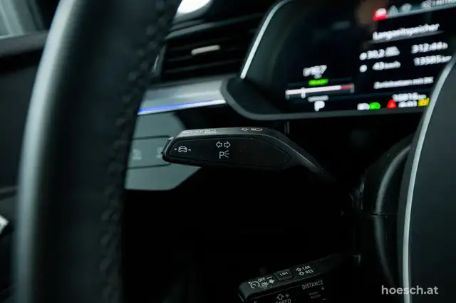 Audi Q8 e-tron SQ8 e-tron quattro 21" BLACK PANO B&O MATRIX WIE Ansicht 38